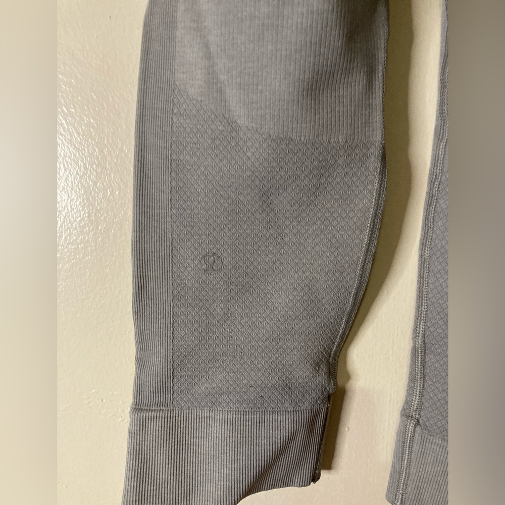 Lululemon Street Crop Regular Rise Grey Leggings Inseam 16 - Picture 9 of 9